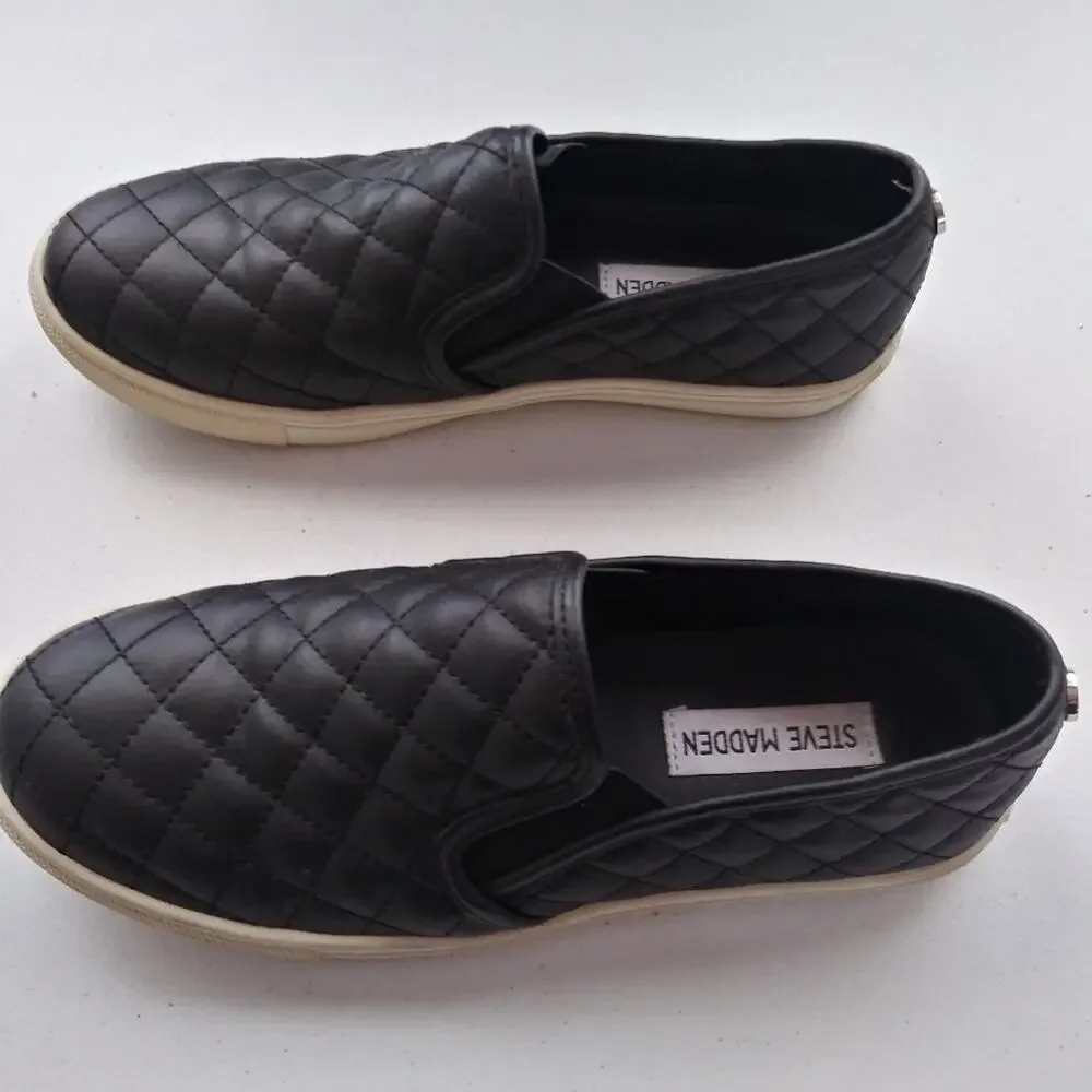 Steve Madden Black ECENTRCQ Quilted Slip On Sneakers Size 7.5